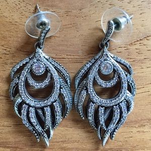 Kendra Scott Emelia Earrings